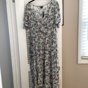 NWT- Torrid summer dress